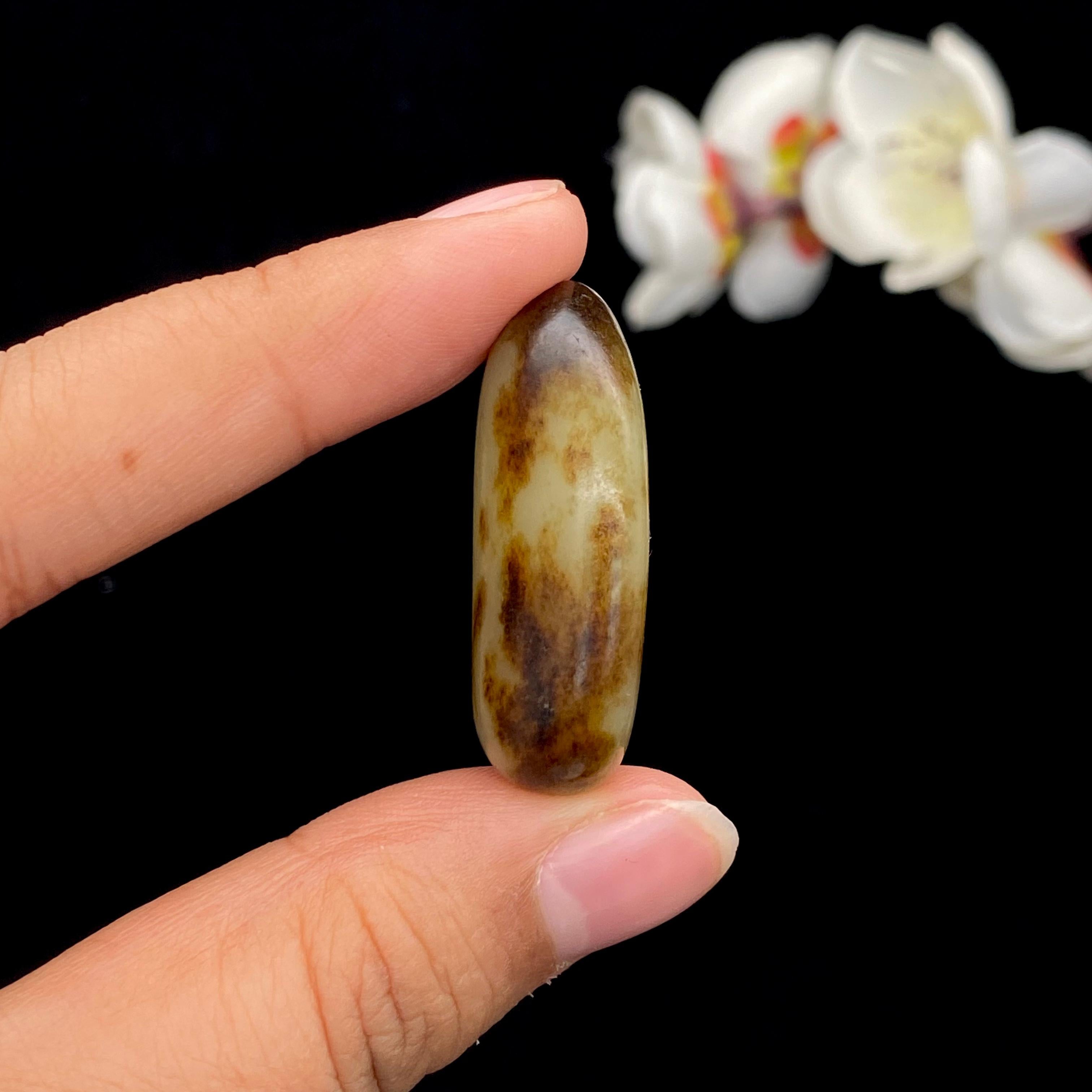 和田玉秋梨皮籽料吊坠籽（13.5g）