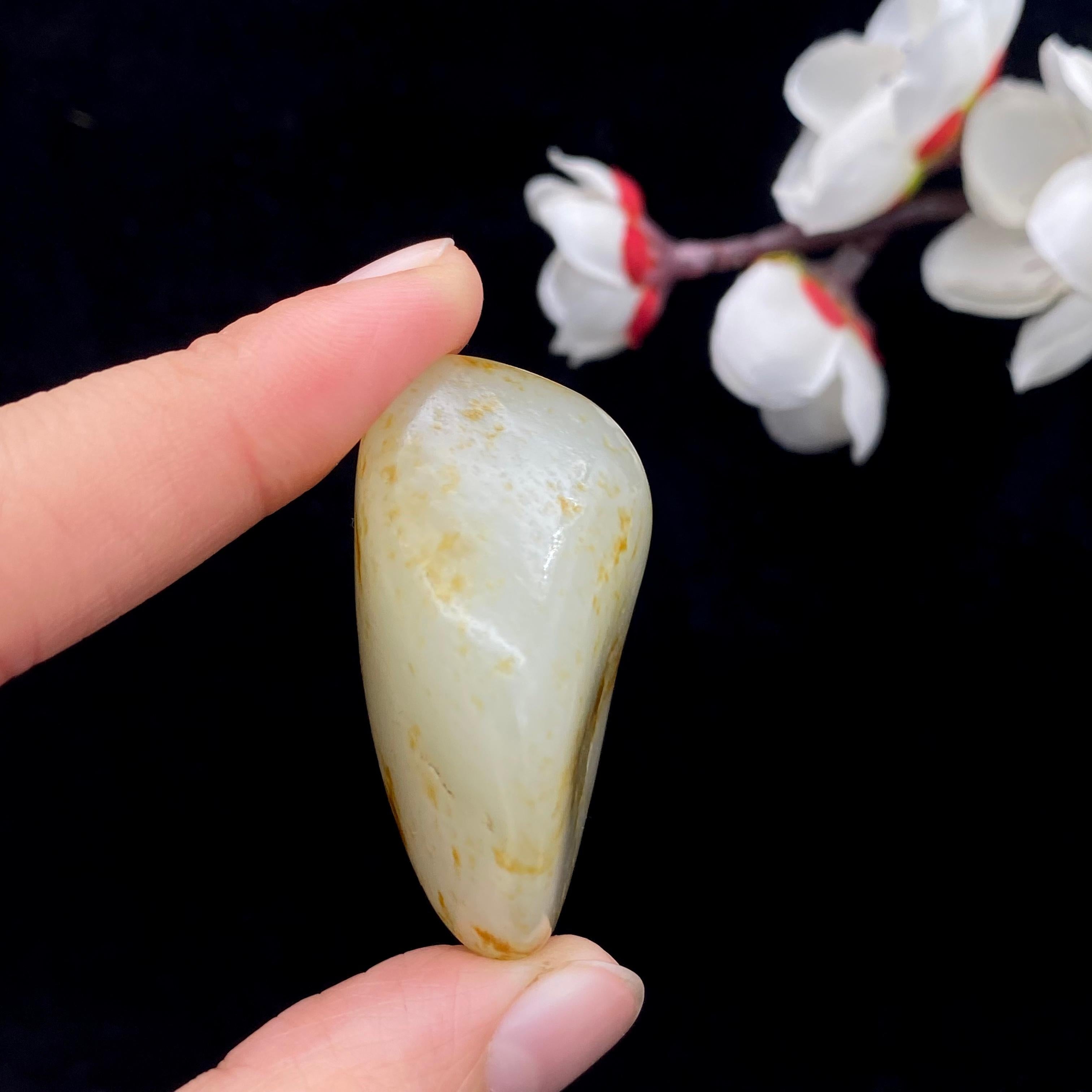 和田玉洒金皮籽料原石（29.2g）