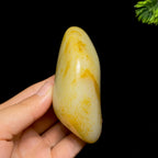 和田玉洒金皮籽料把件（220g）