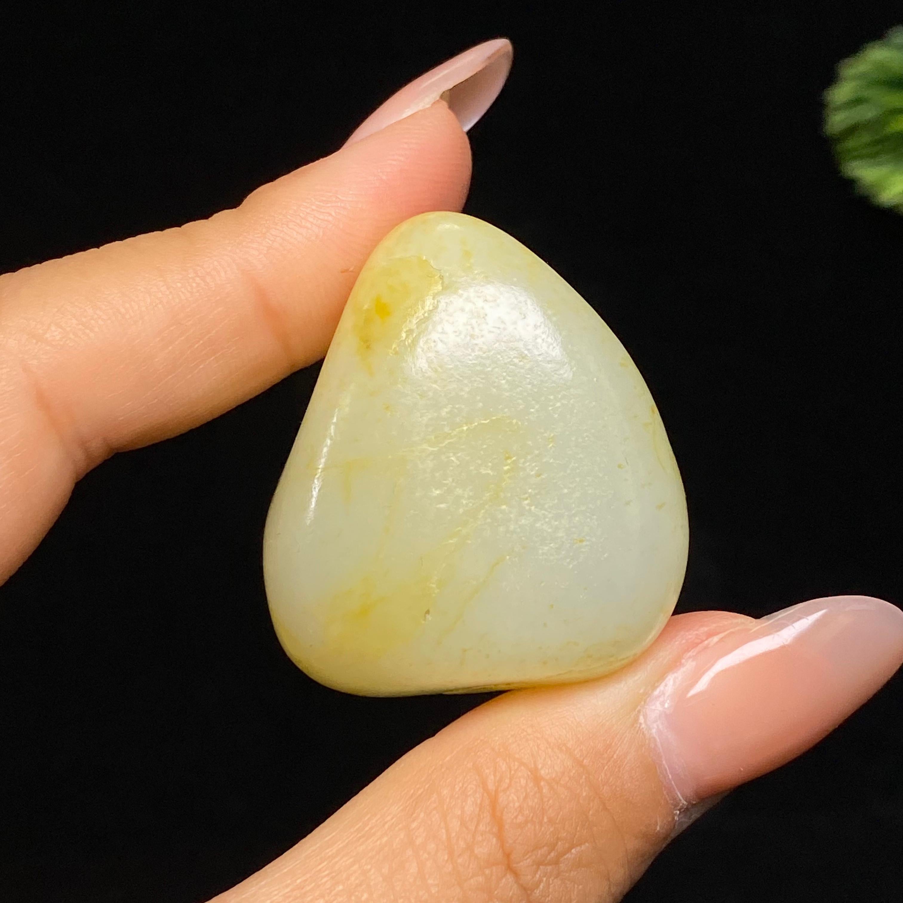 和田玉洒金皮籽料（45.66g）