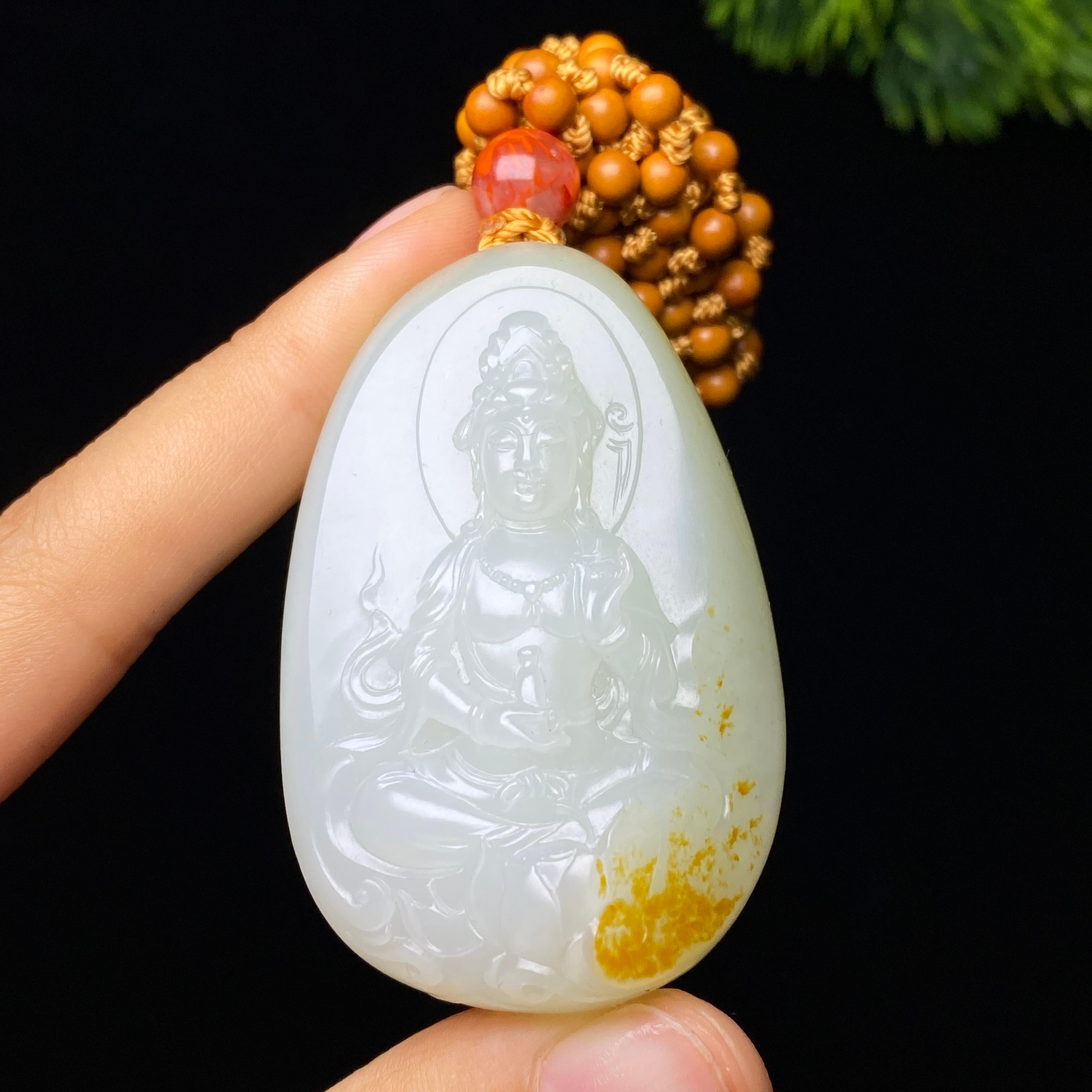 和田玉籽料观音（67.7g）