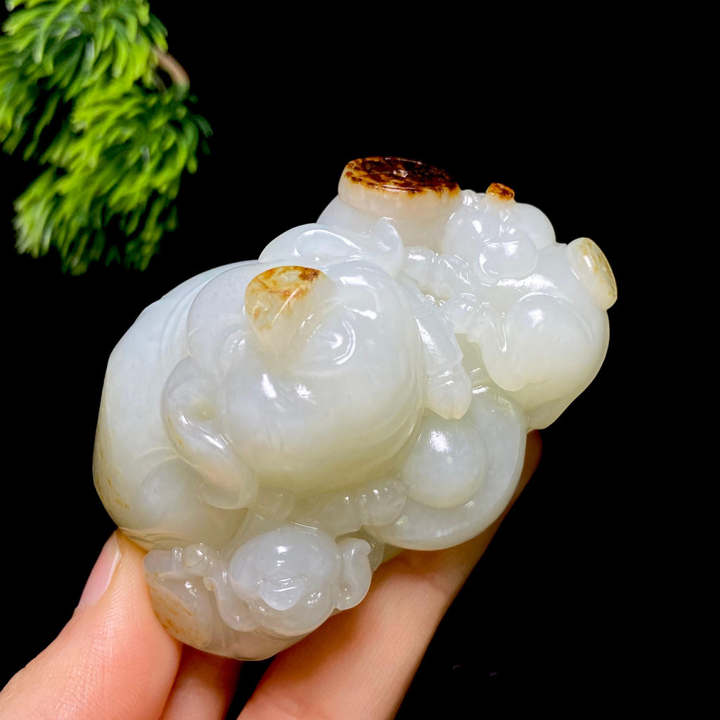 和田玉籽料小猪把件（155.2g）