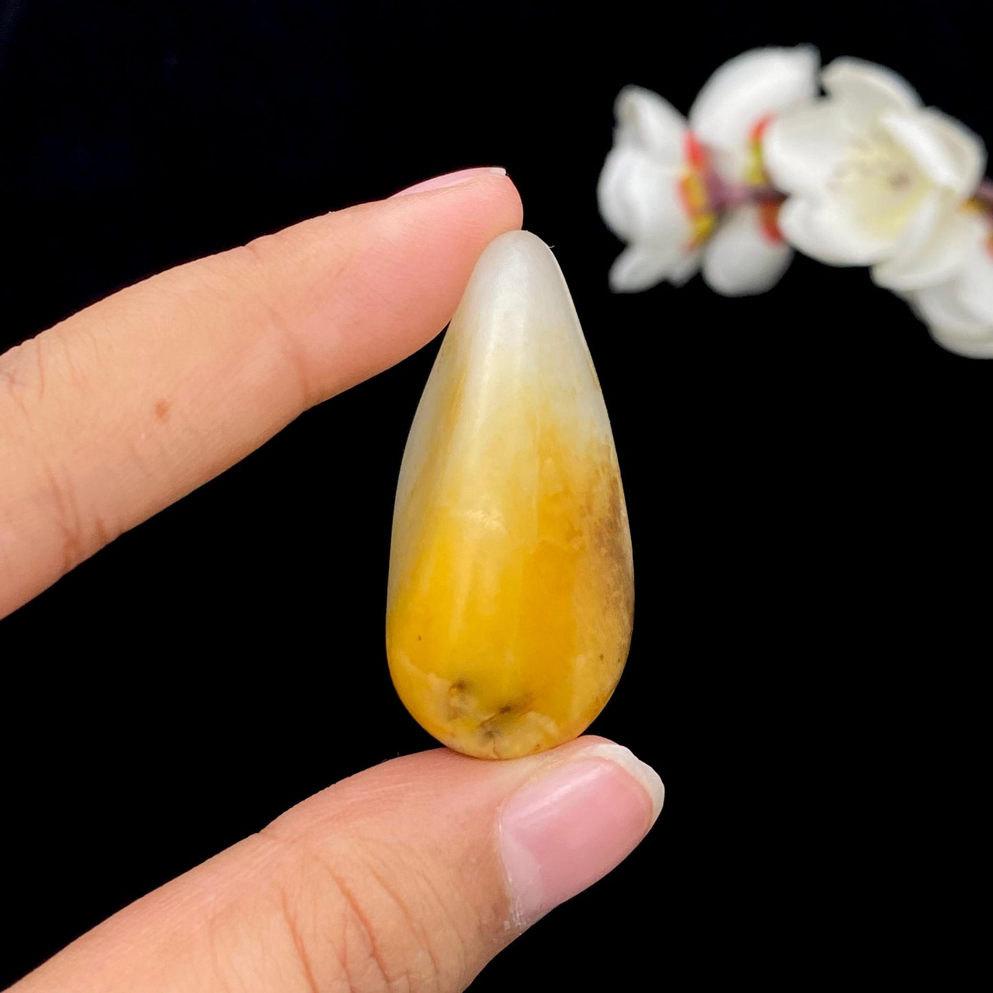 和田玉黄皮籽料挂件（30g）