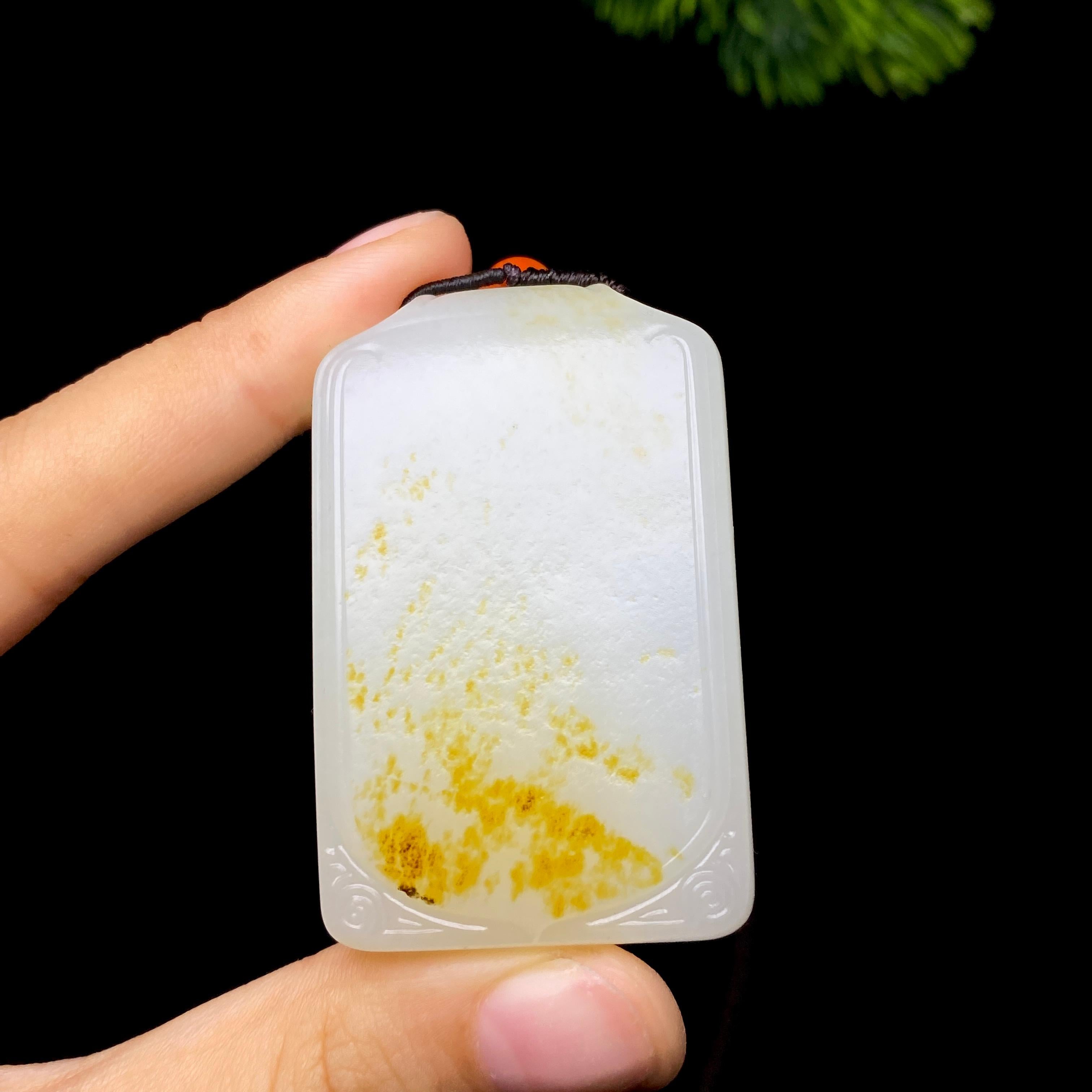 和田玉籽料无事牌（53.2g）