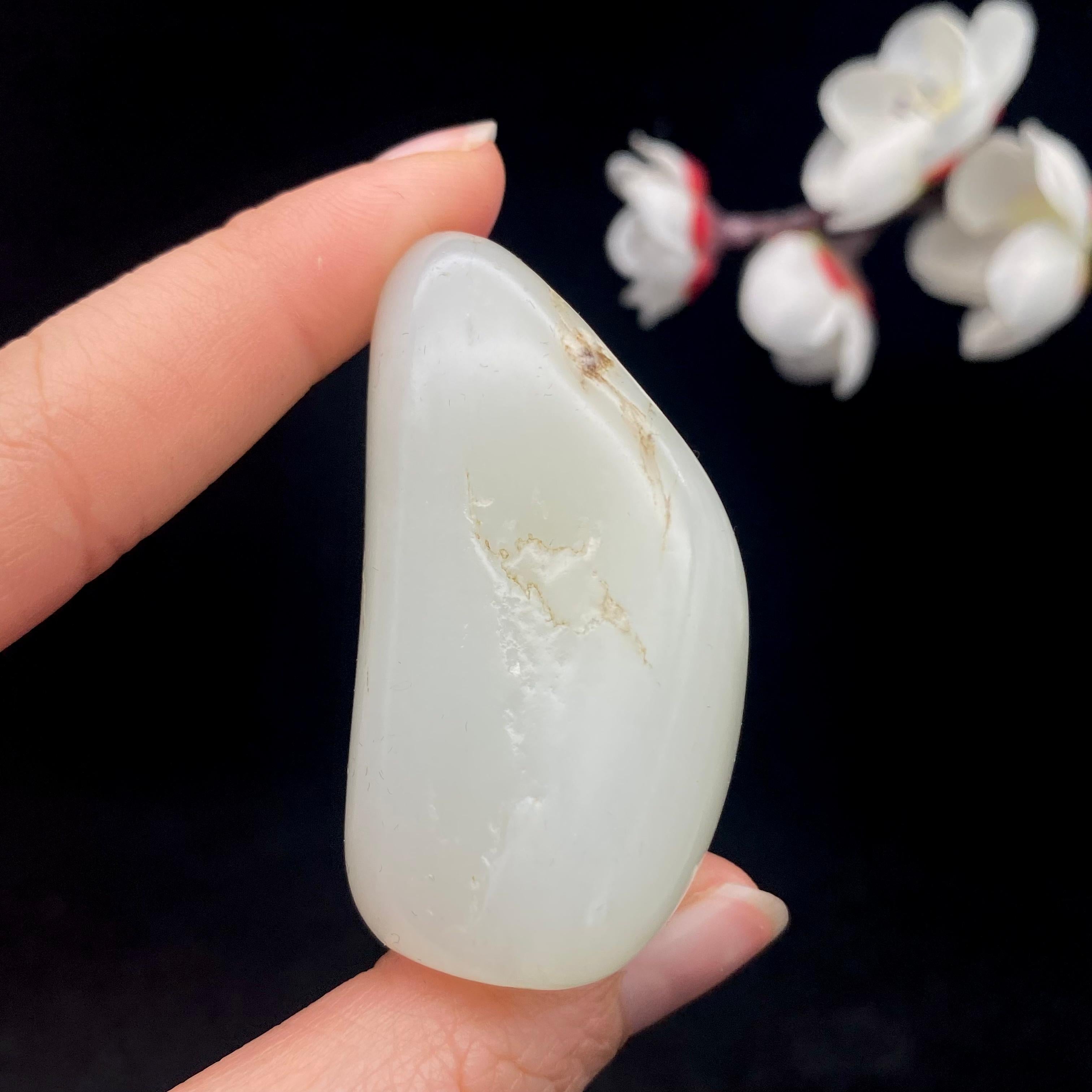 和田玉白玉籽料（70.3g）