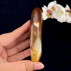 和田玉聚红皮籽料手把件（173.7g）