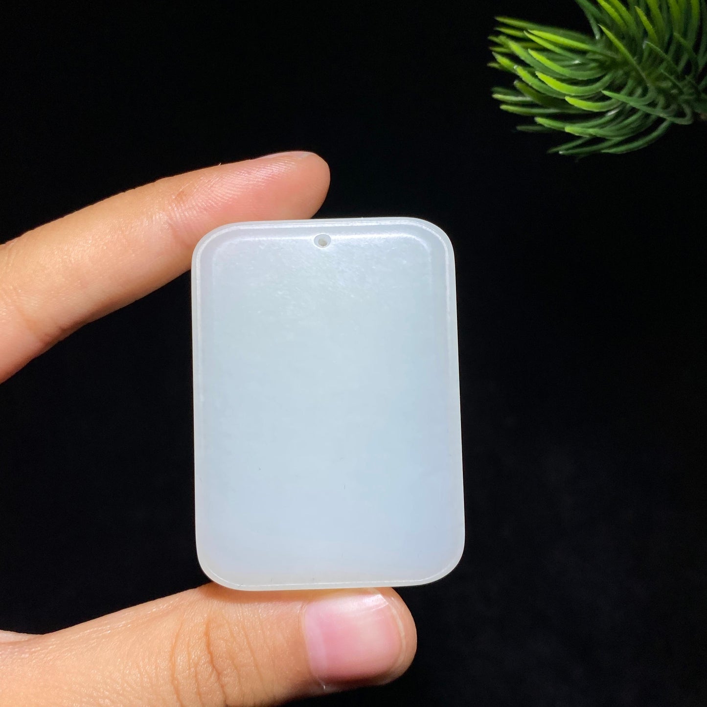 和田玉白玉无事牌（43.4g）