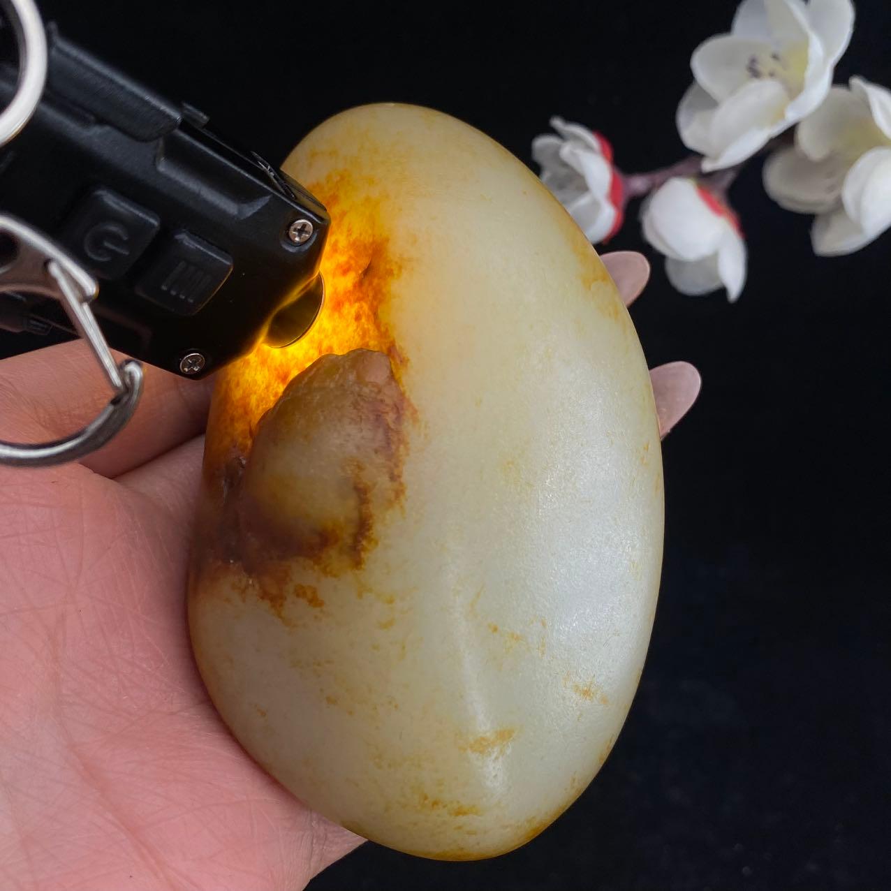 和田玉聚黄皮籽料原石（338.5g）