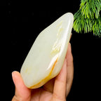 和田玉洒金皮籽料（184.8g）