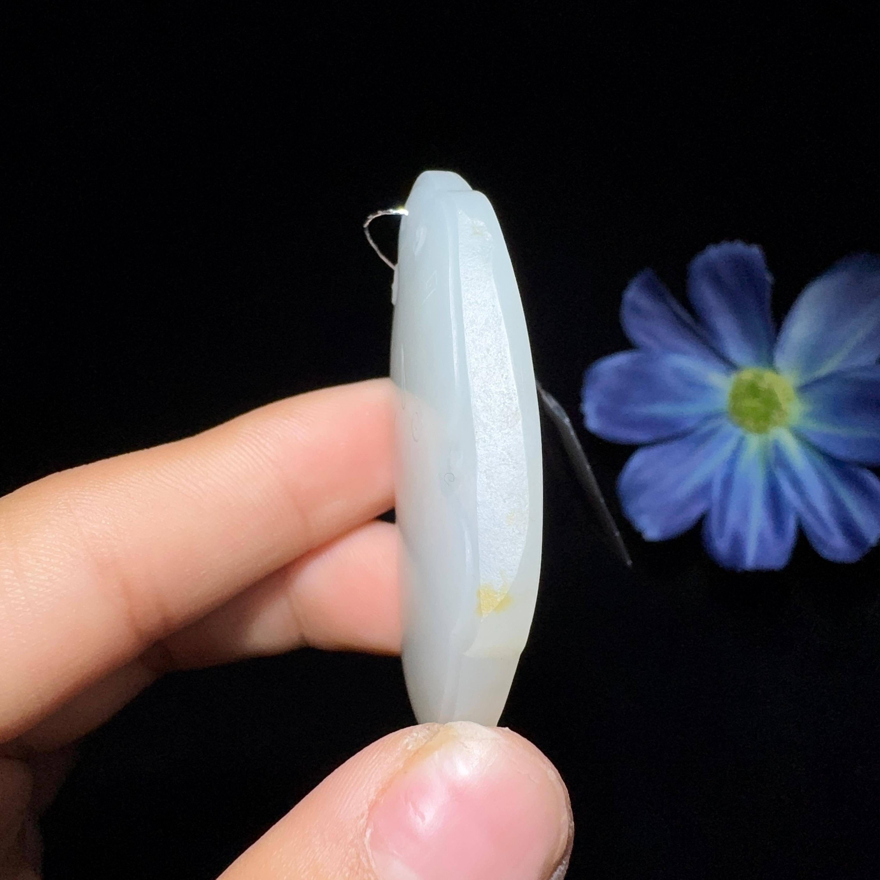 和田玉籽料平安无事牌（26.6g）