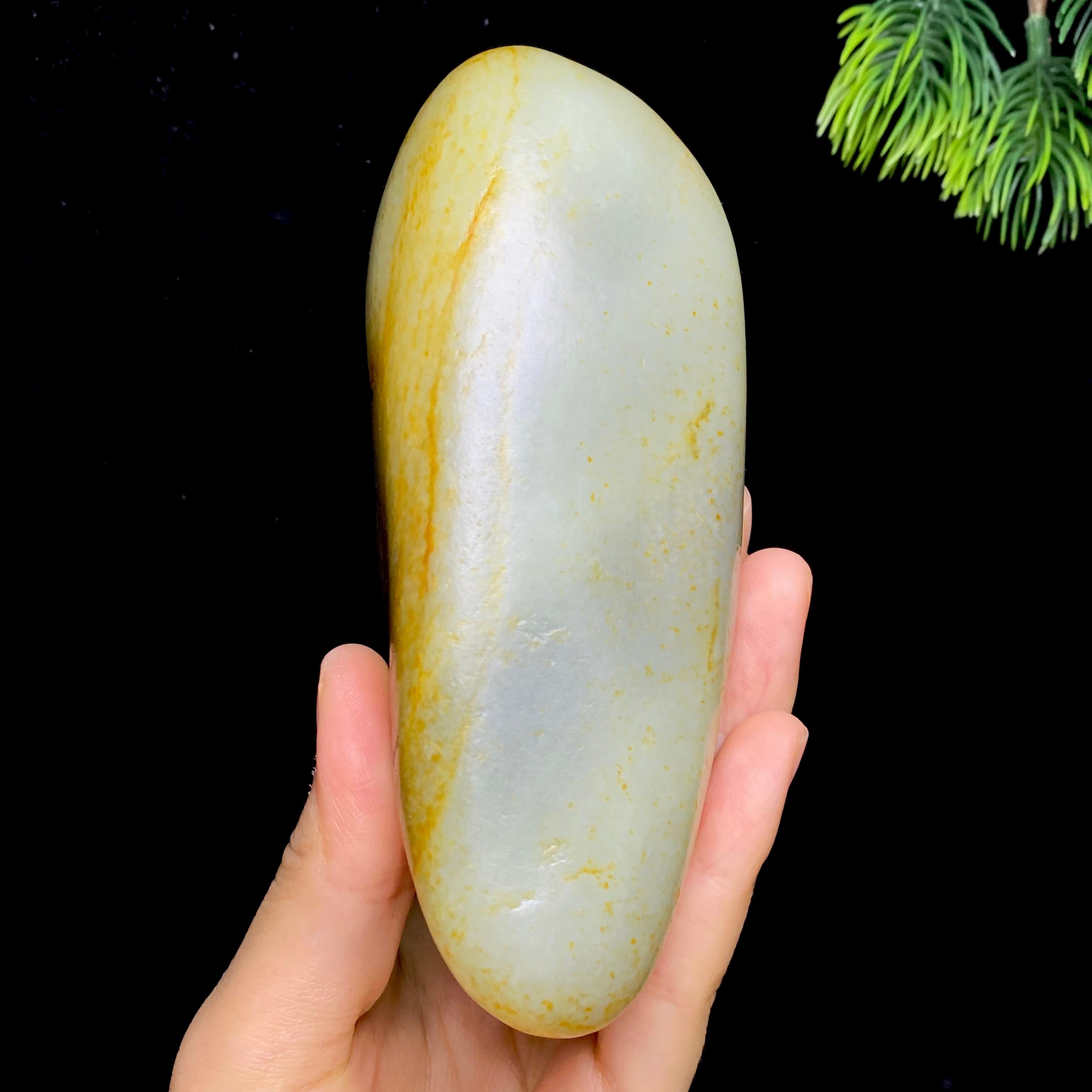 和田玉洒金皮籽料把（510.9g）