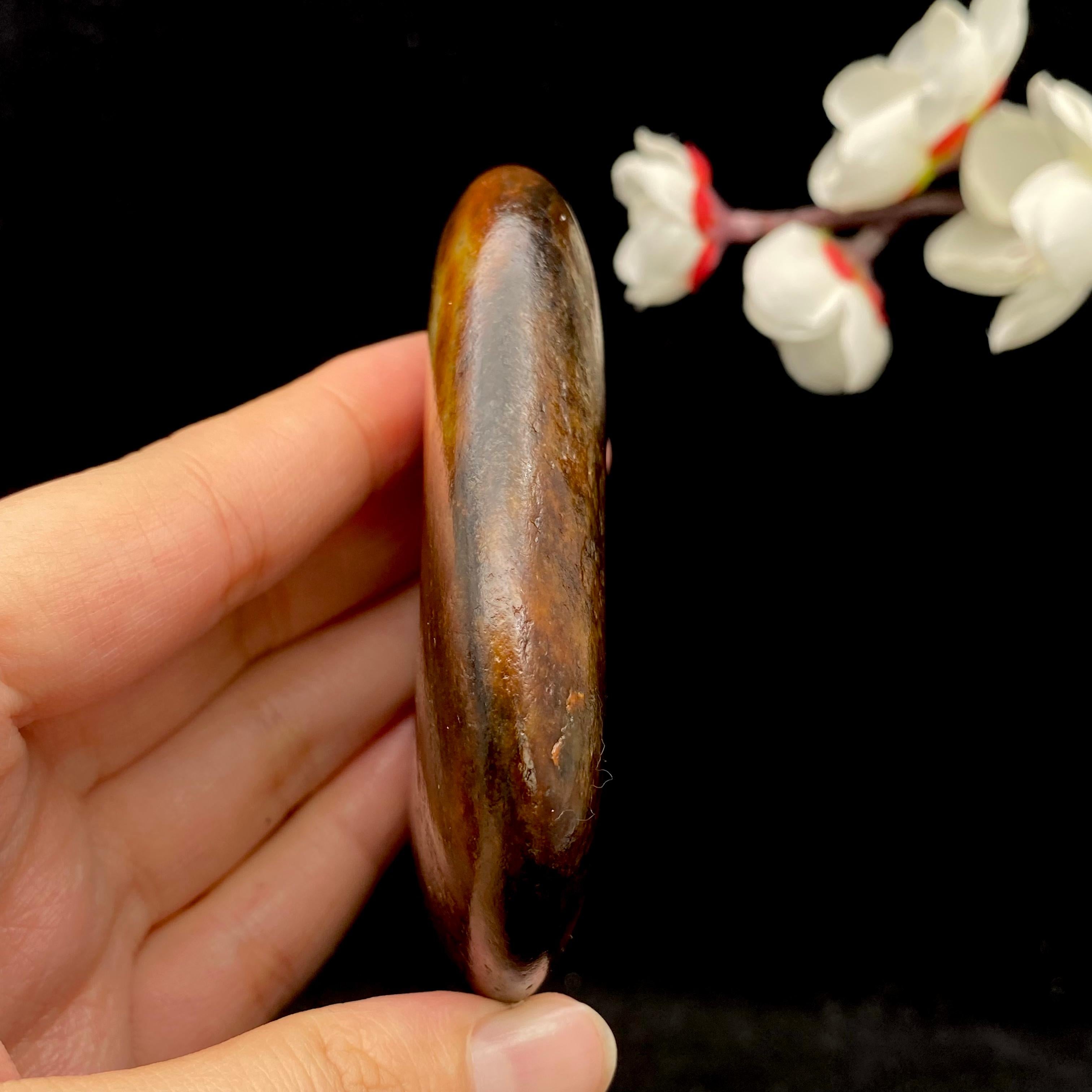 和田玉红沁皮籽料原石（136.2g）