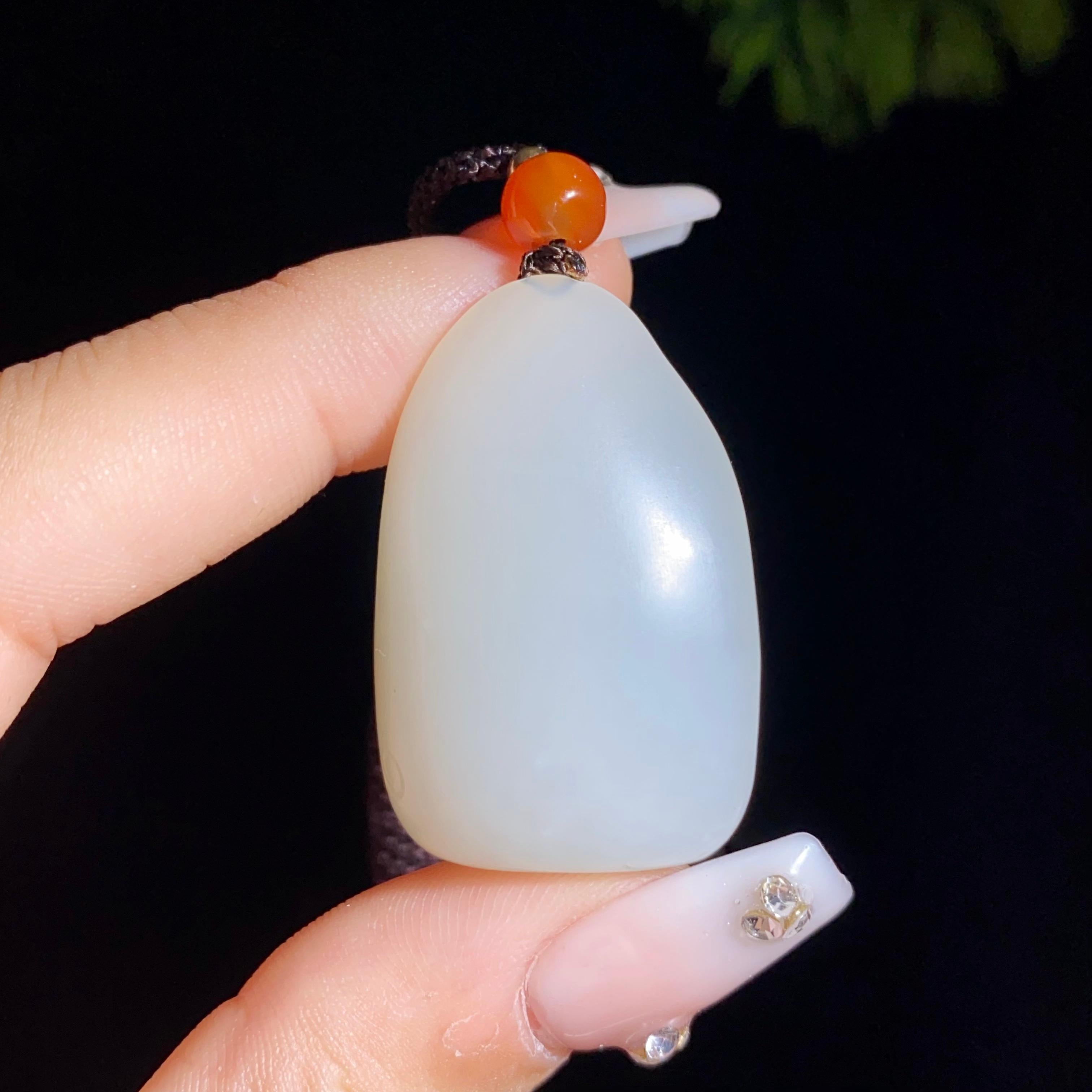 和田玉籽料佛公（16.2g）