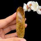 和田玉洒红皮籽料手把件（123g）