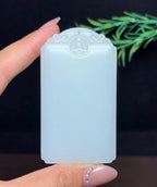 和田玉且末料平安无事牌（102.5g）