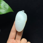 传承级和田籽料聚红皮白玉观音挂件（51.8g）