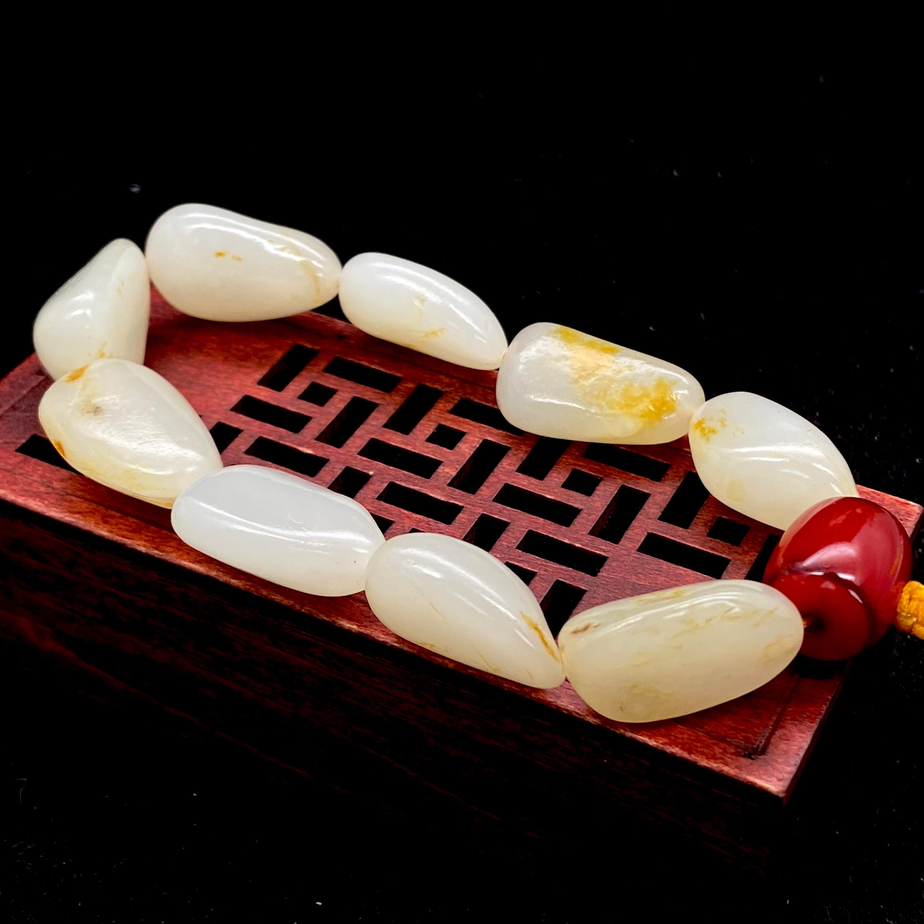 和田玉洒金皮【精品手串】（48.2g）