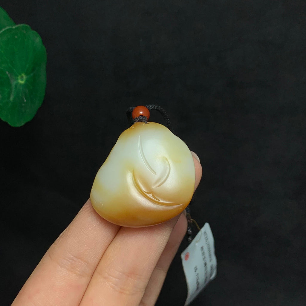 新疆金山且末糖白玉佛公（25.2g）