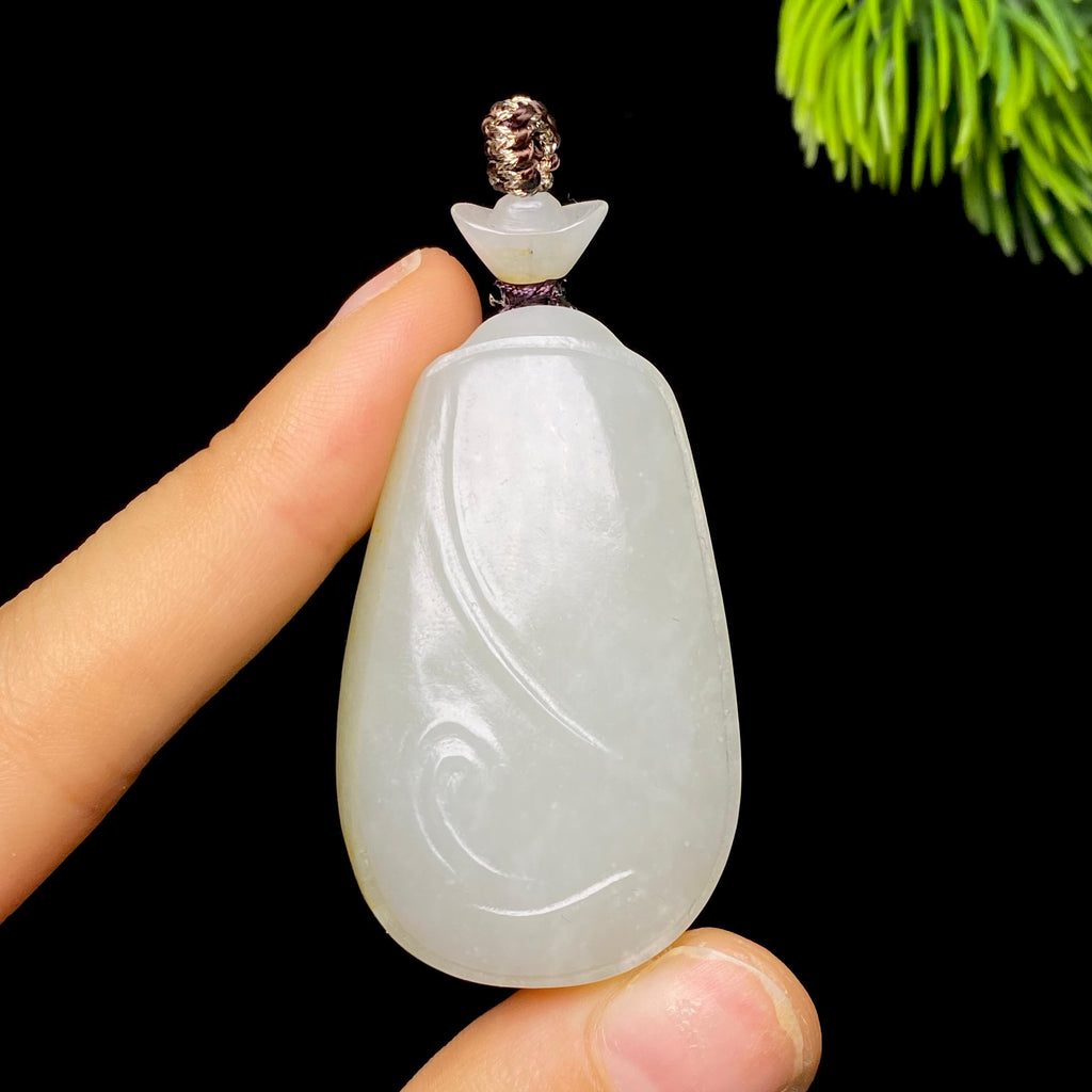 和田玉籽料无事牌（28.5g）