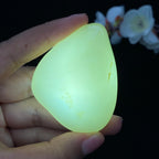 和田玉白玉籽料手把件（65.8g）