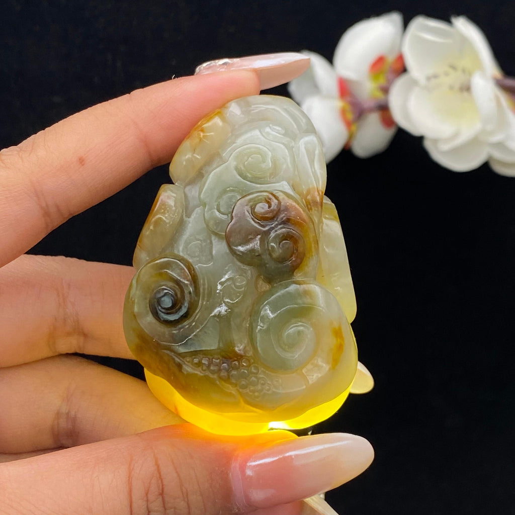 和田玉洒金皮带翠籽料【如意】挂件（91.8g）