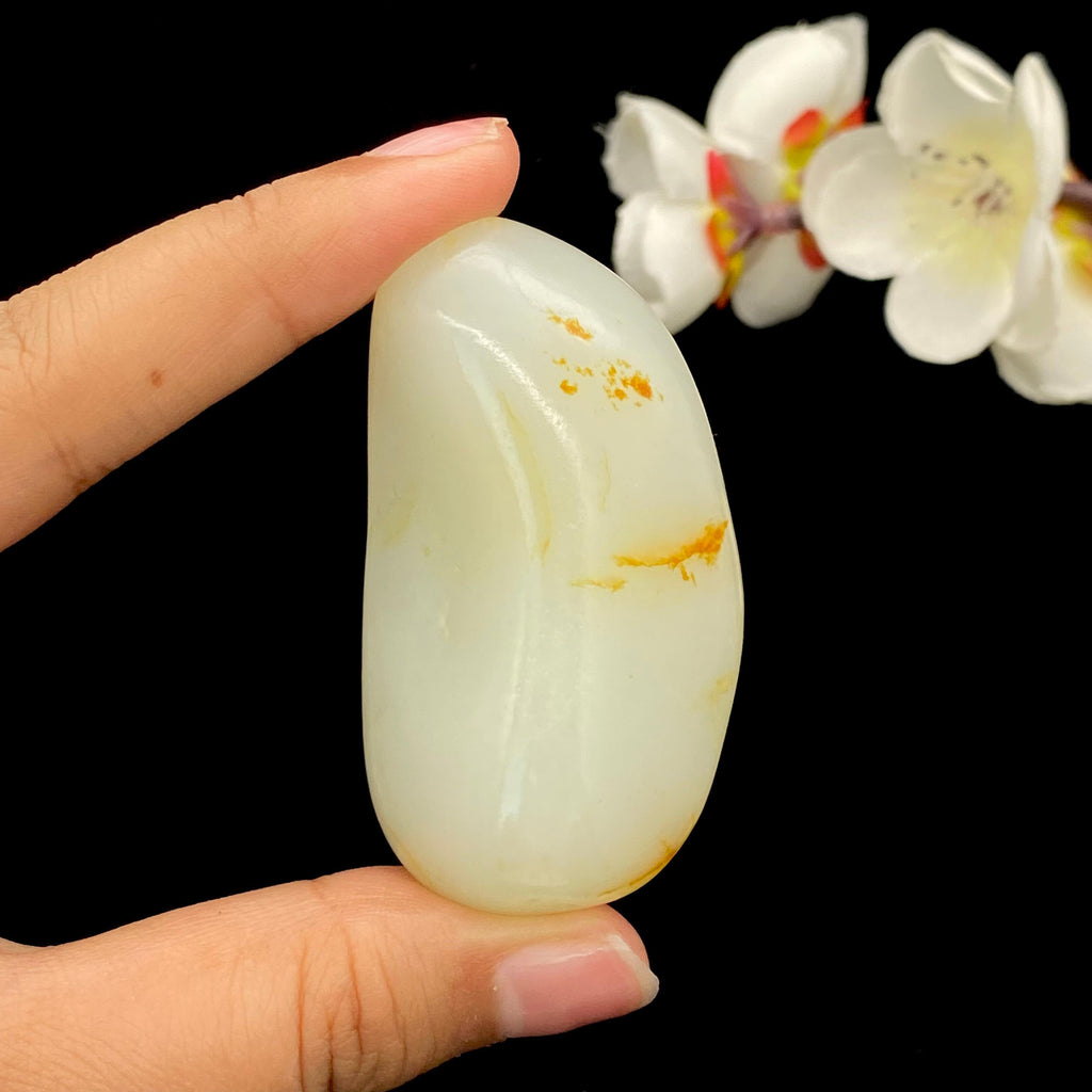 和田玉洒红皮籽料大挂件（58.5g）