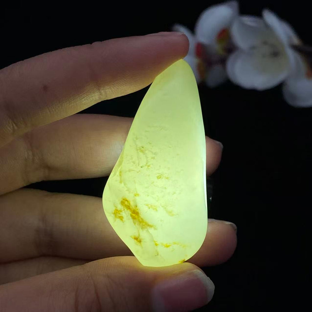 和田玉白玉籽料挂件（31.7g）