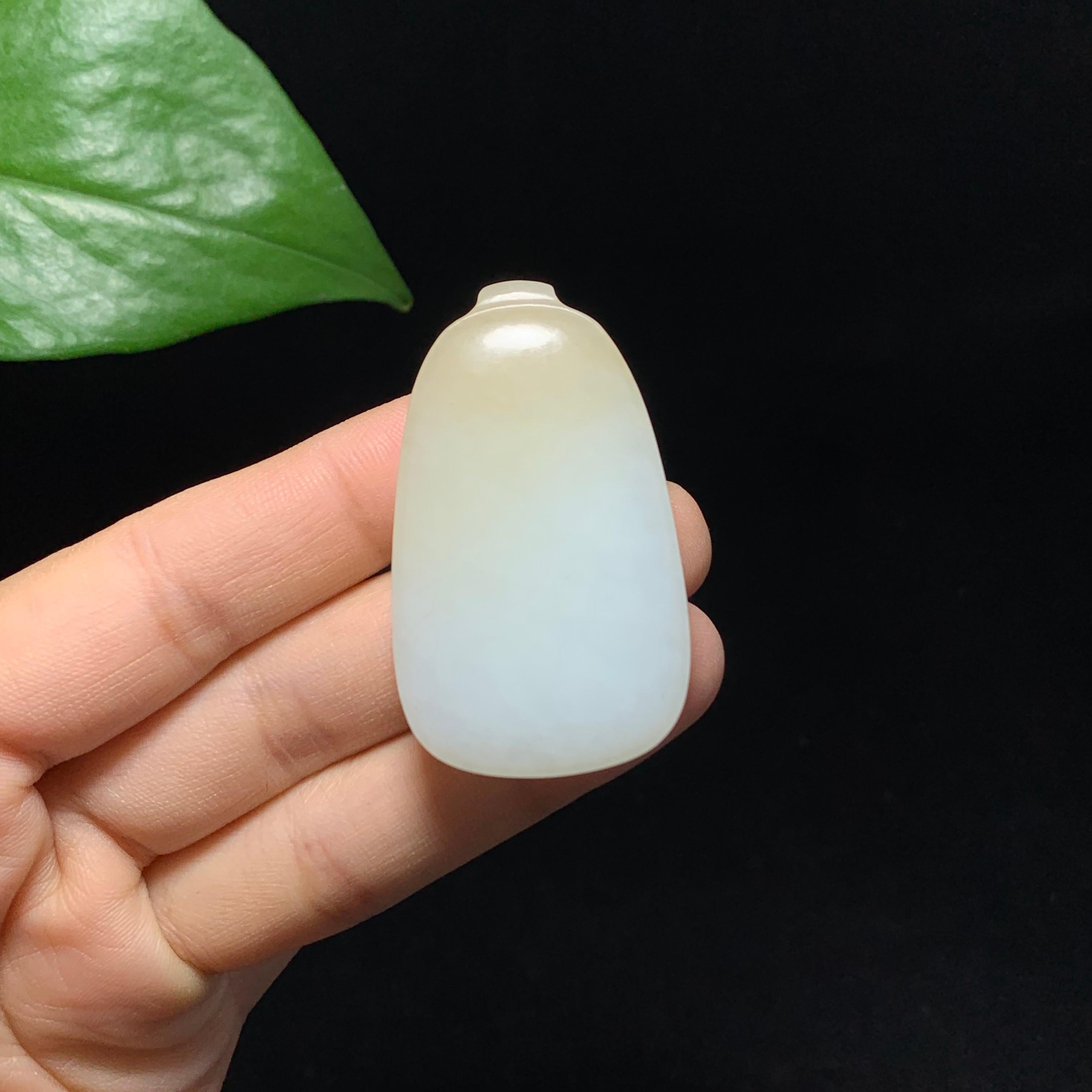 高品质新疆且末糖白玉无事牌（30.9g）