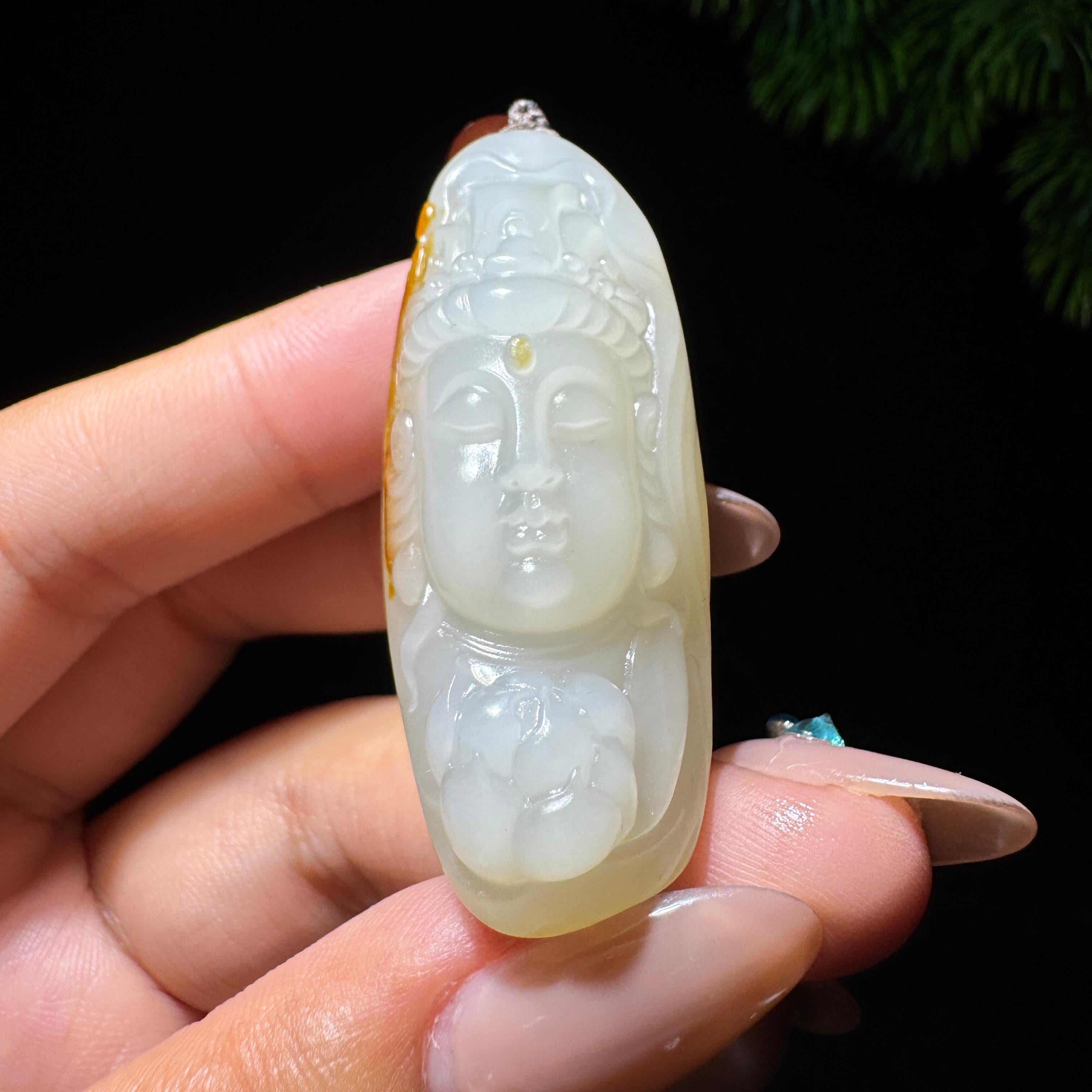 和田玉籽料观音（26.0g）