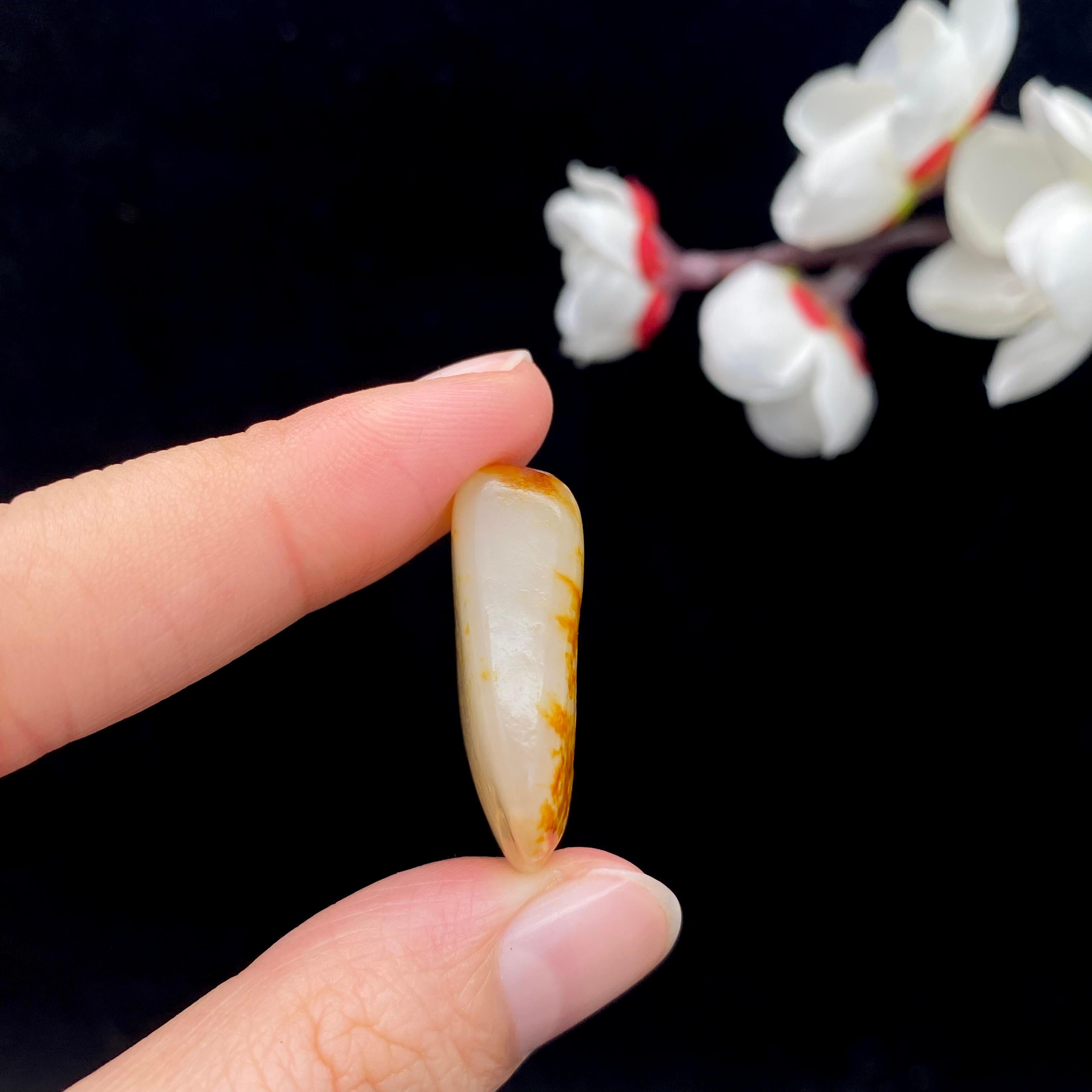 和田玉洒金皮籽料吊坠籽（8.3g）