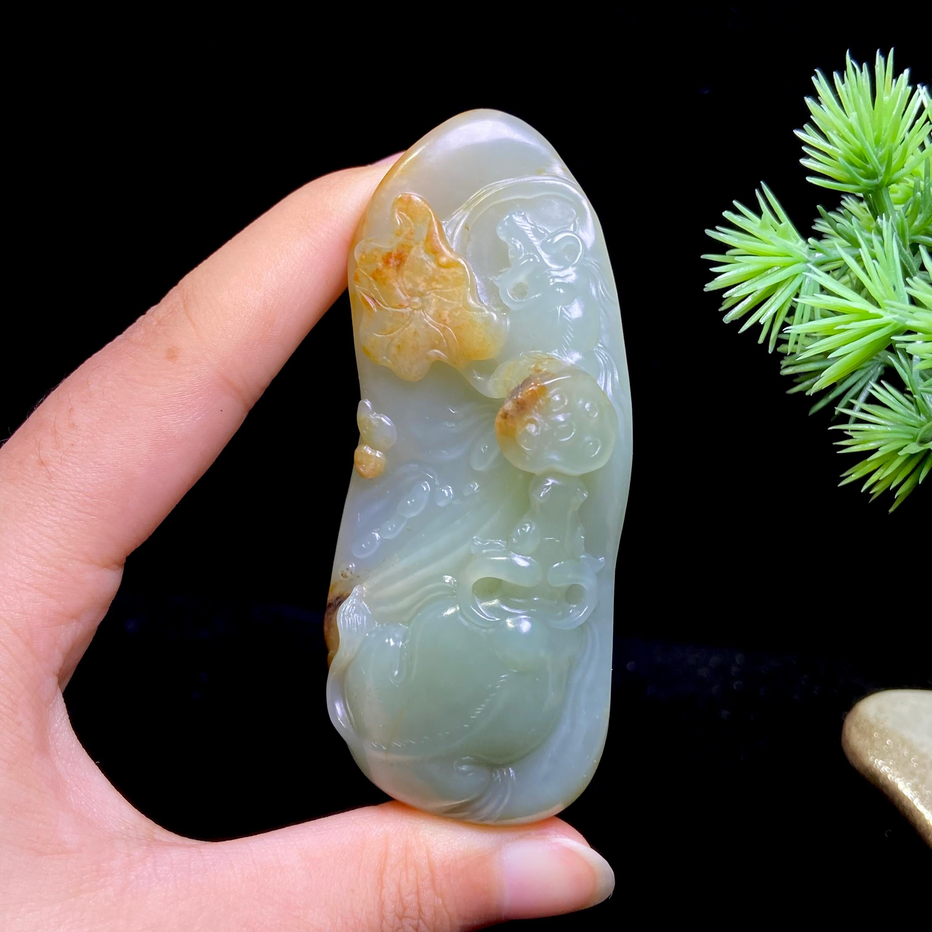 和田玉籽料扭转乾坤（75.2g）