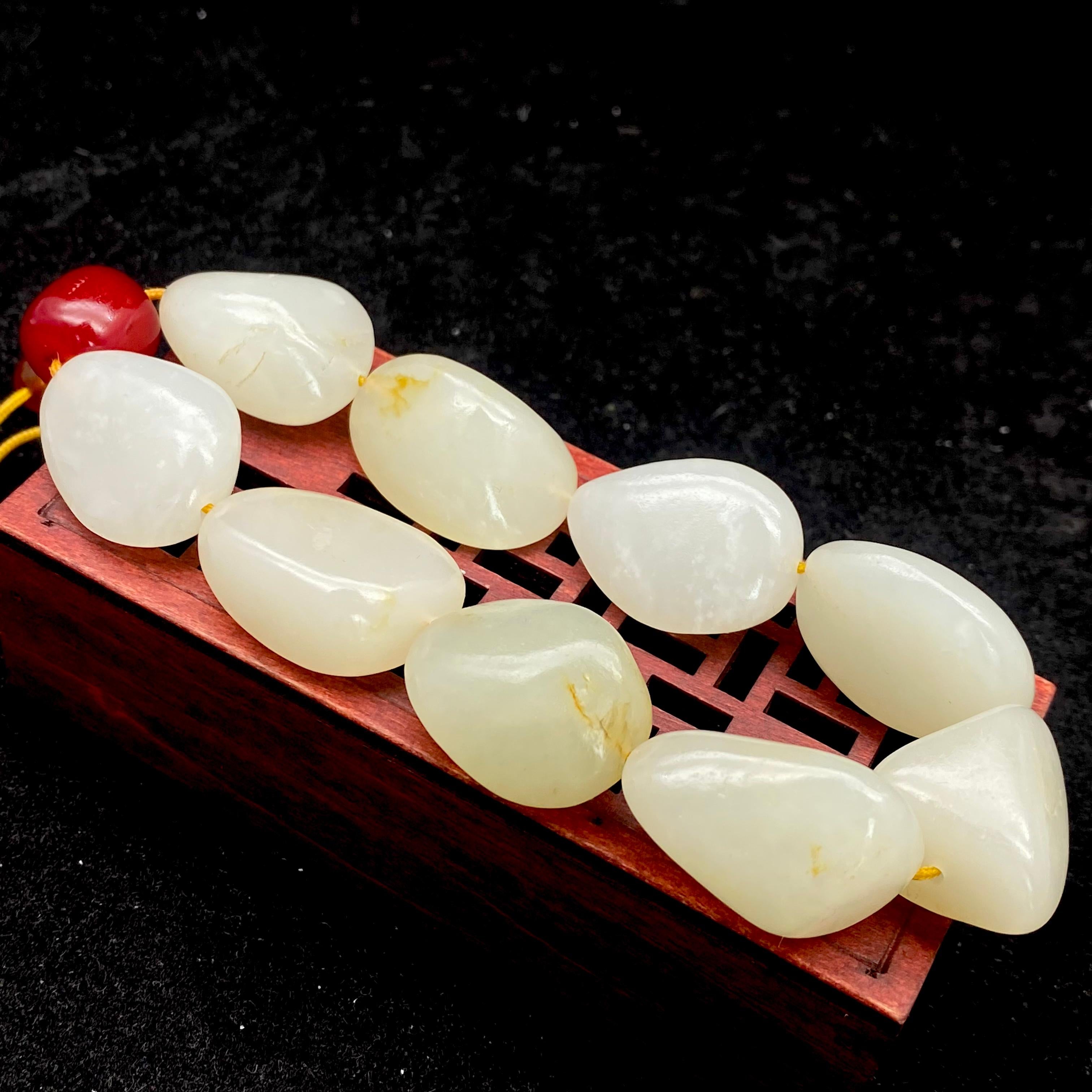 和田玉洒金皮【精品手串】（77.8g）