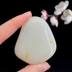 和田玉洒金皮籽料大挂件（63.4g）