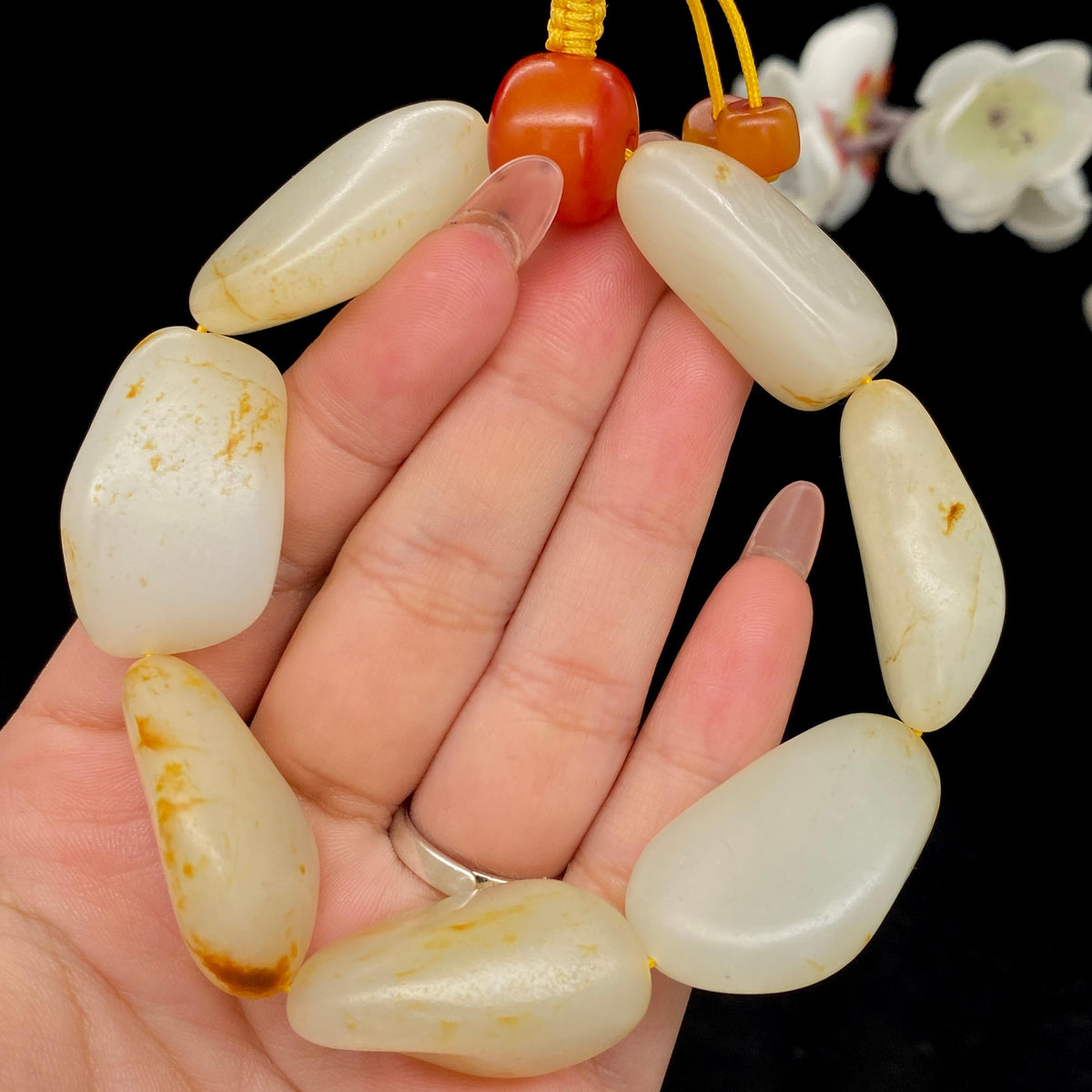 和田玉洒金皮籽料【精品手串】（86.1g）