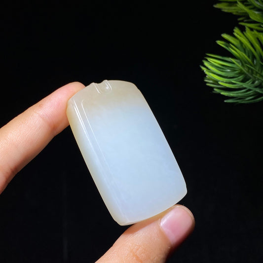 和田玉糖白玉无事牌（37.4g）