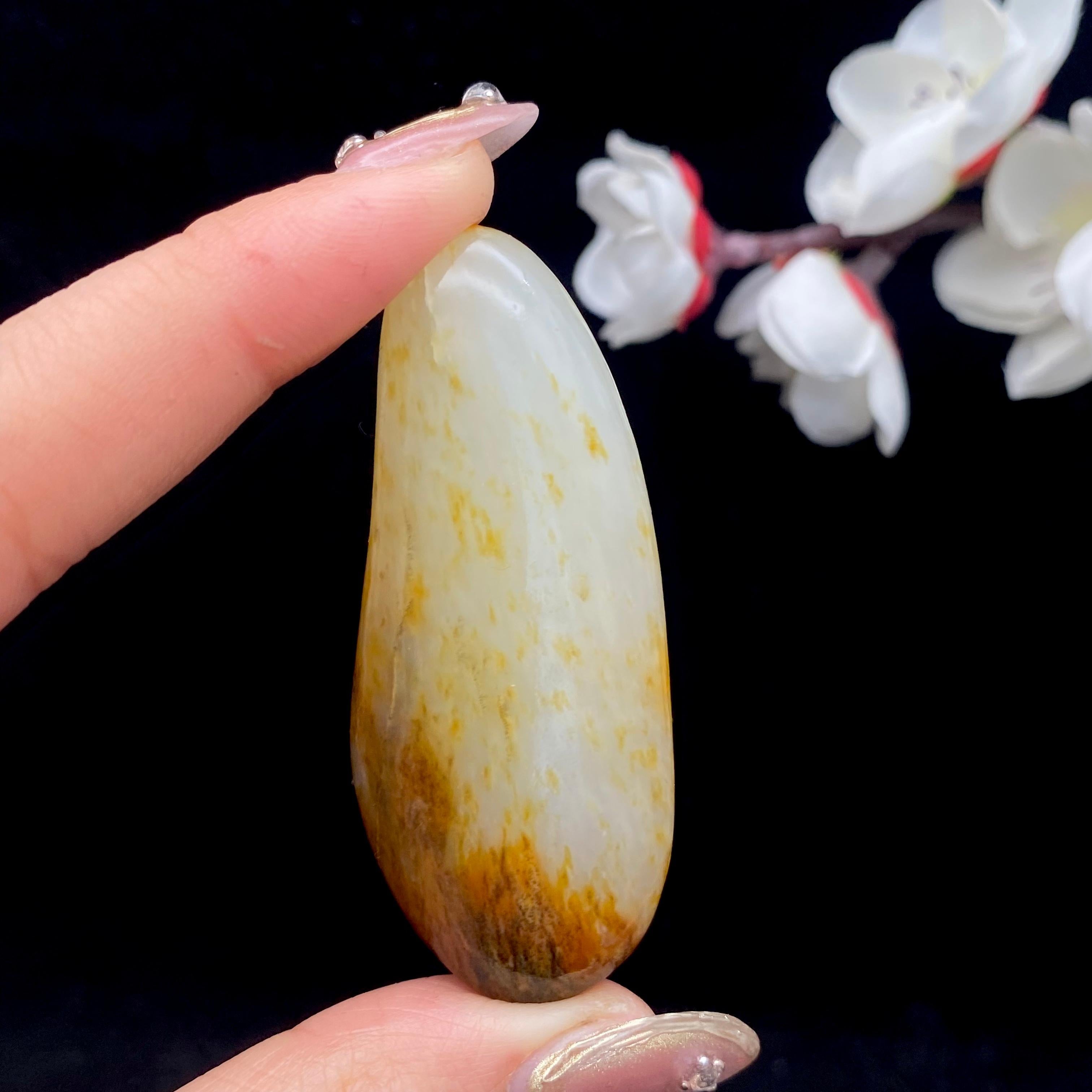 和田玉聚黄皮籽料原石（31.2g）