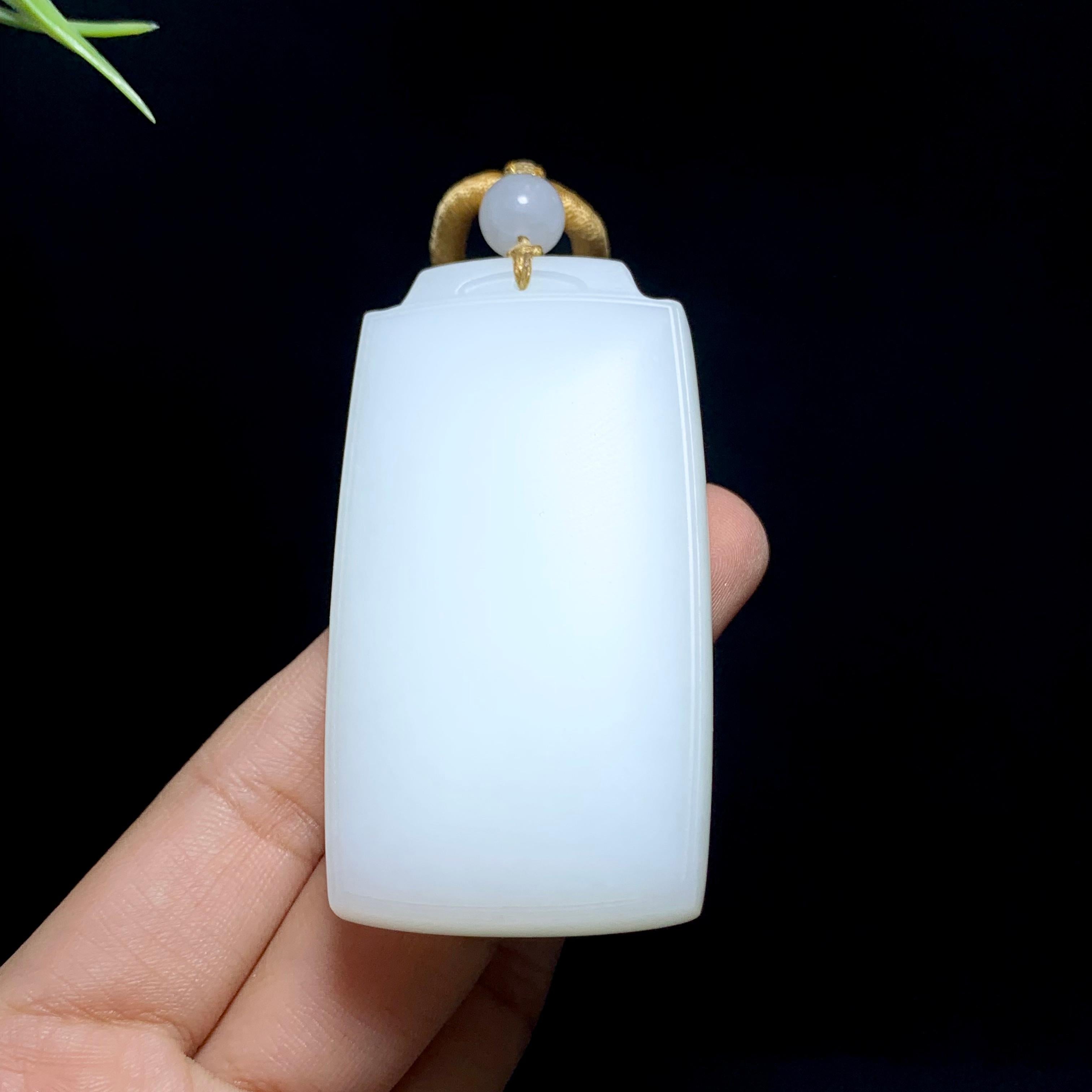 高品质和田羊脂白玉无事牌（72.5g）