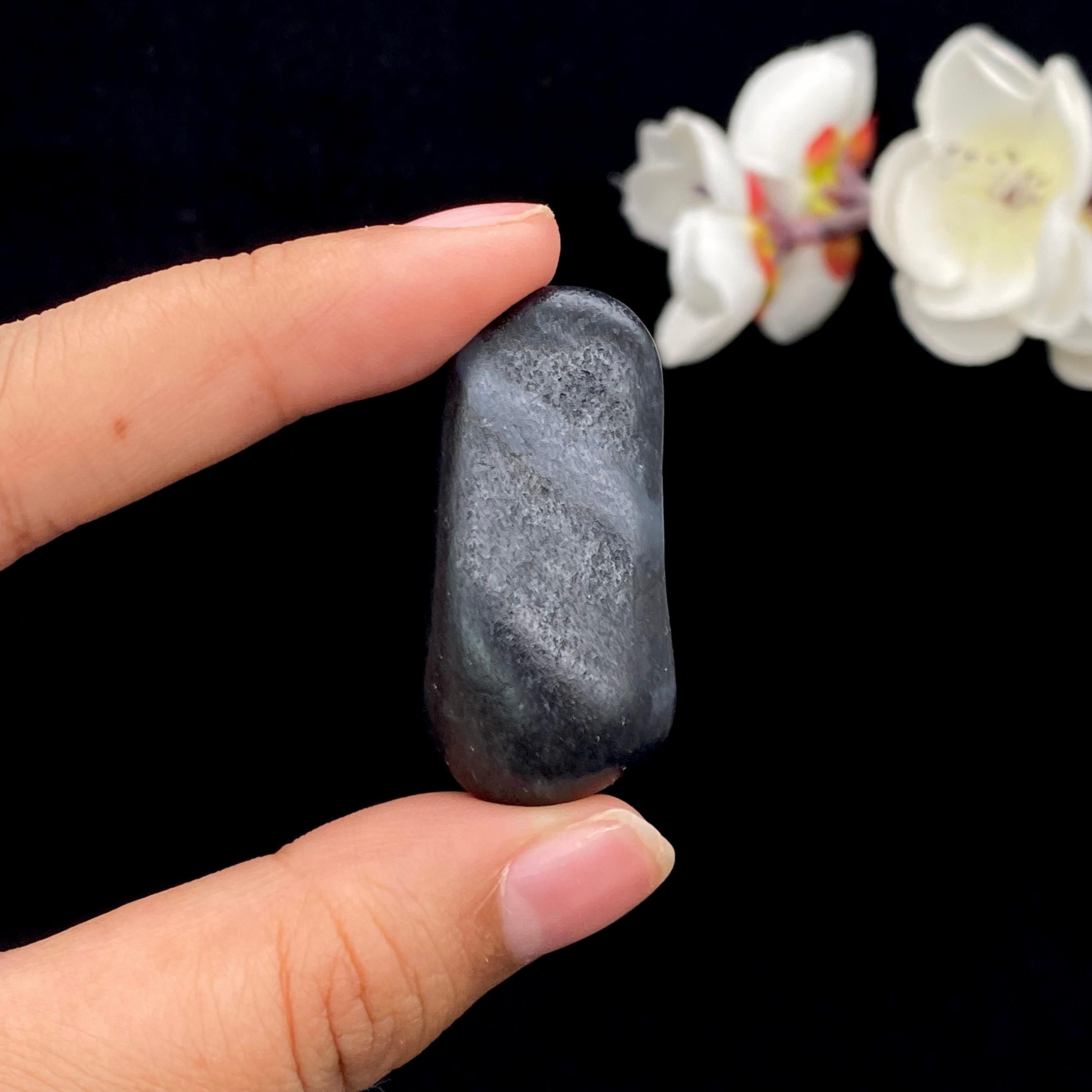 和田玉青花籽料（16.2g）