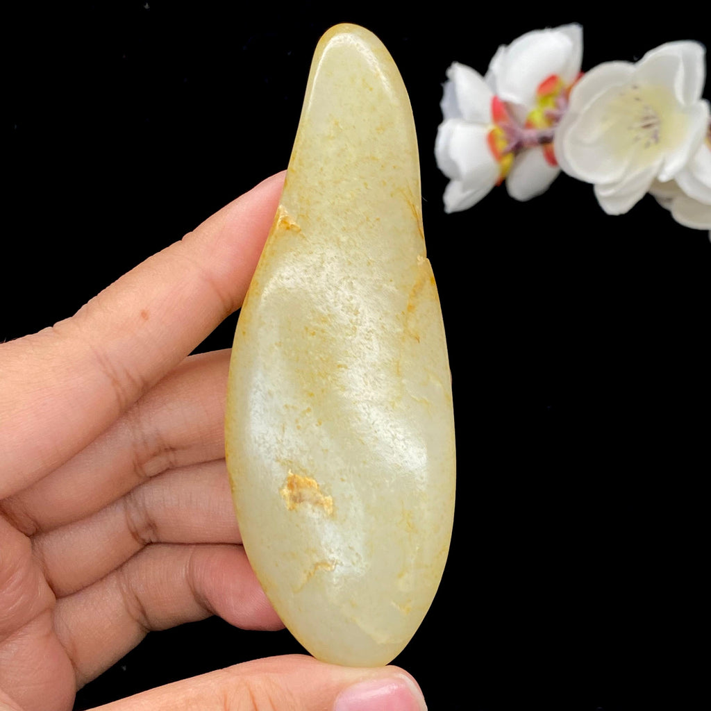 和田玉洒金皮籽料水滴形手把件（84.5g）