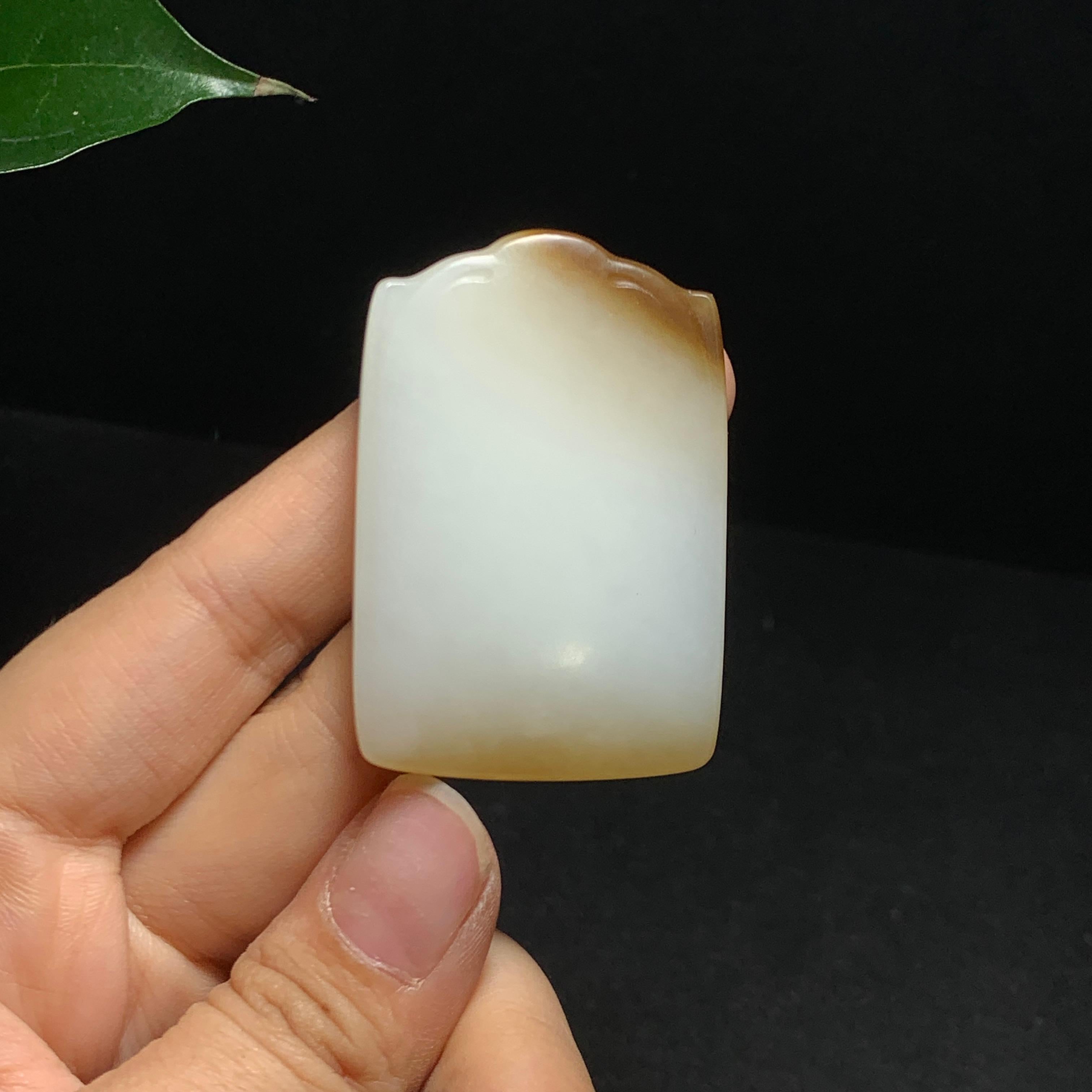 和田山料糖白玉无事牌挂件（39.2g）