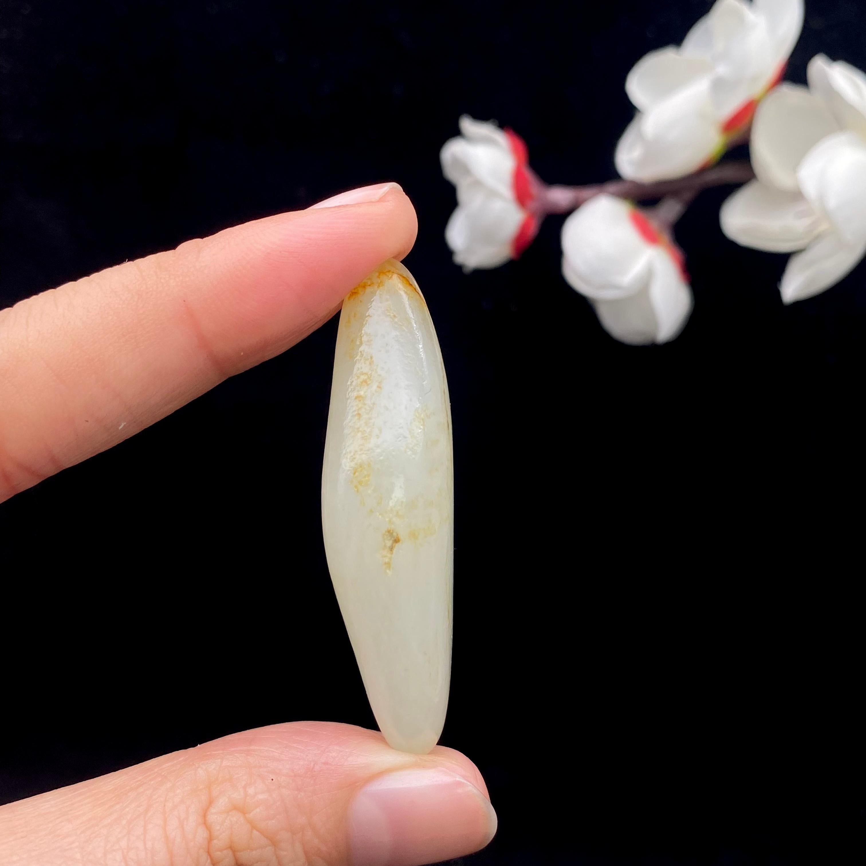 【超值推荐】和田玉洒金皮籽料吊坠籽（14g）