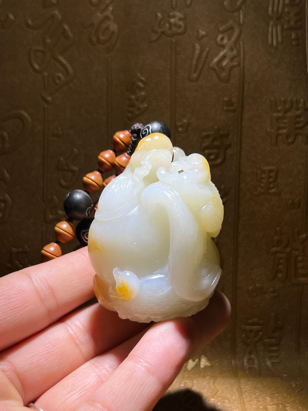 和田玉籽料关公（75.9g）