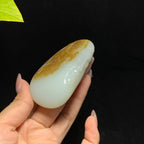 和田山料糖白玉一念之间手把件（108.2g）