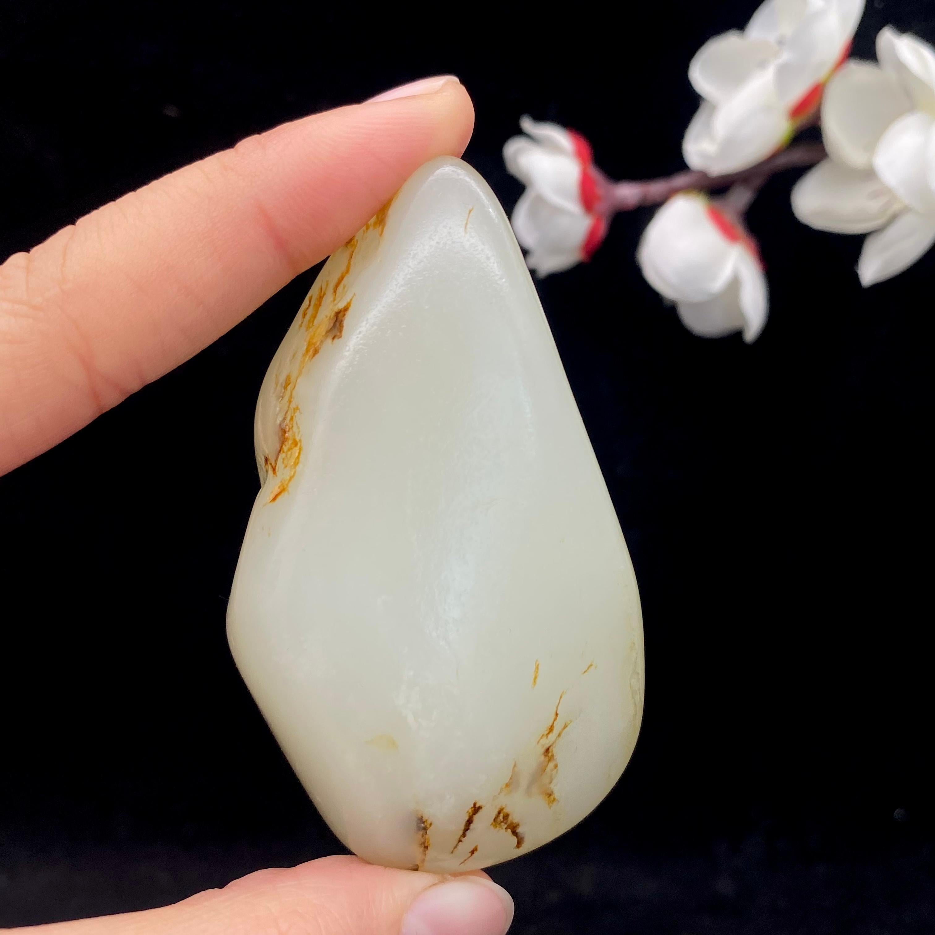 和田玉洒金皮籽料原石（87.2g）