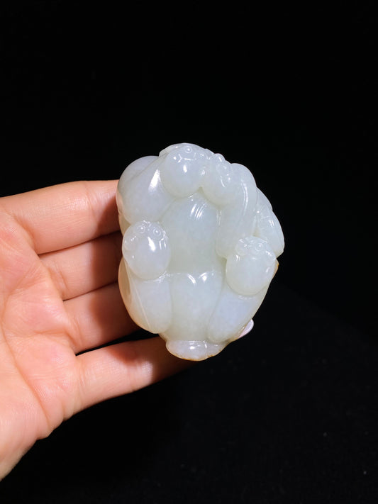 和田玉籽料大象（183.9g）