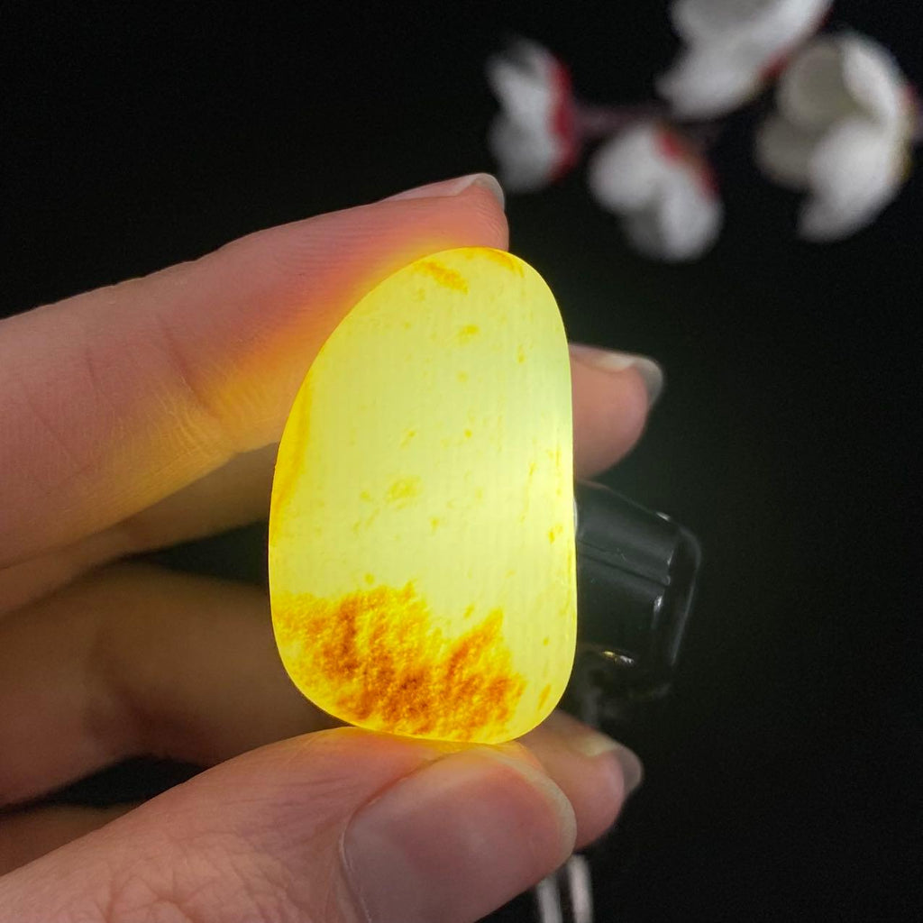 和田玉洒金皮籽料（11.9g）