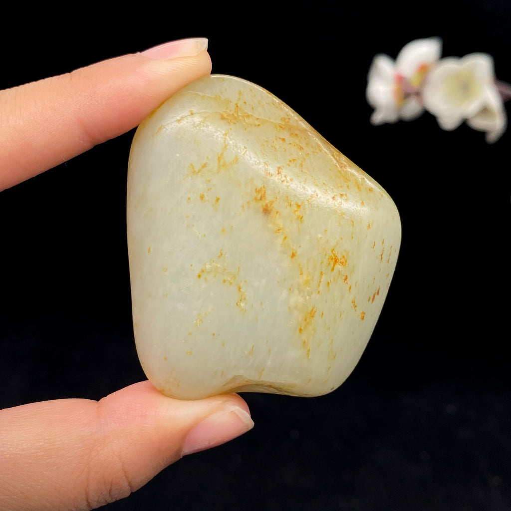 和田玉洒金皮籽料手把件（83.3g）