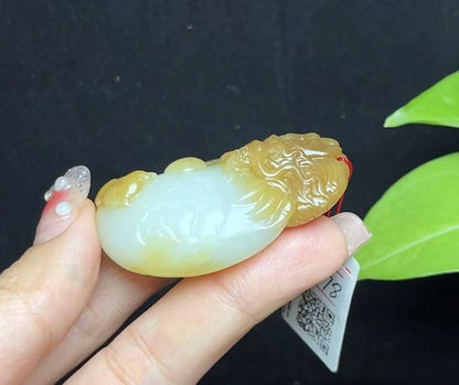 新疆和田玉且末糖羊脂玉望子成龙（39.4g）