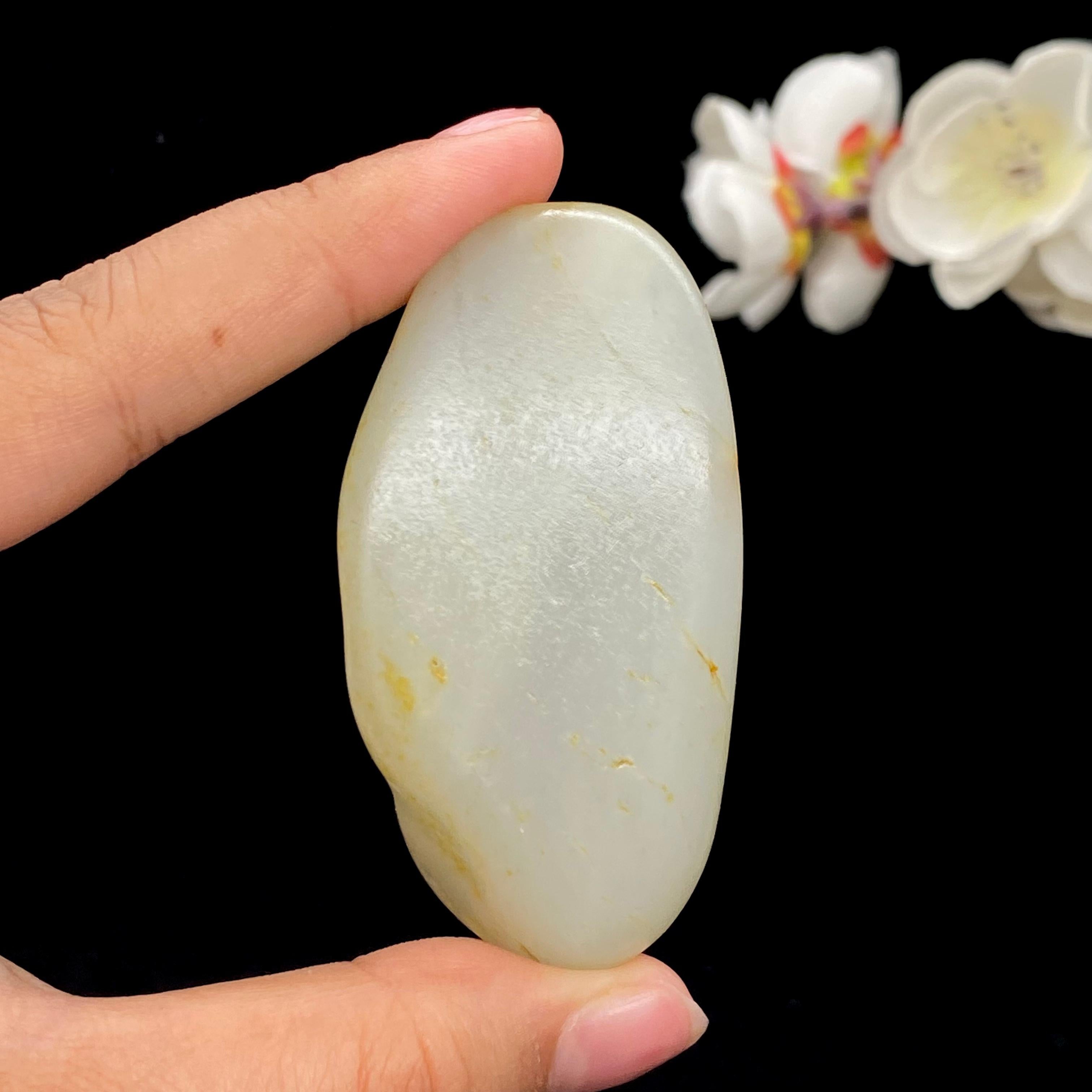 和田玉洒金皮籽料手把件（71.3g）