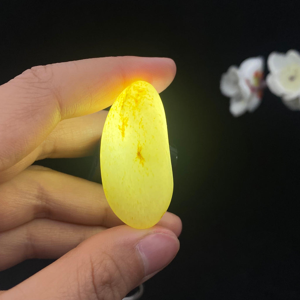 和田玉洒金皮籽料原石（20g）